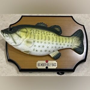 Big Mouth Billy Bass Original Singing Talking Fish Vintage 1999 Works Great